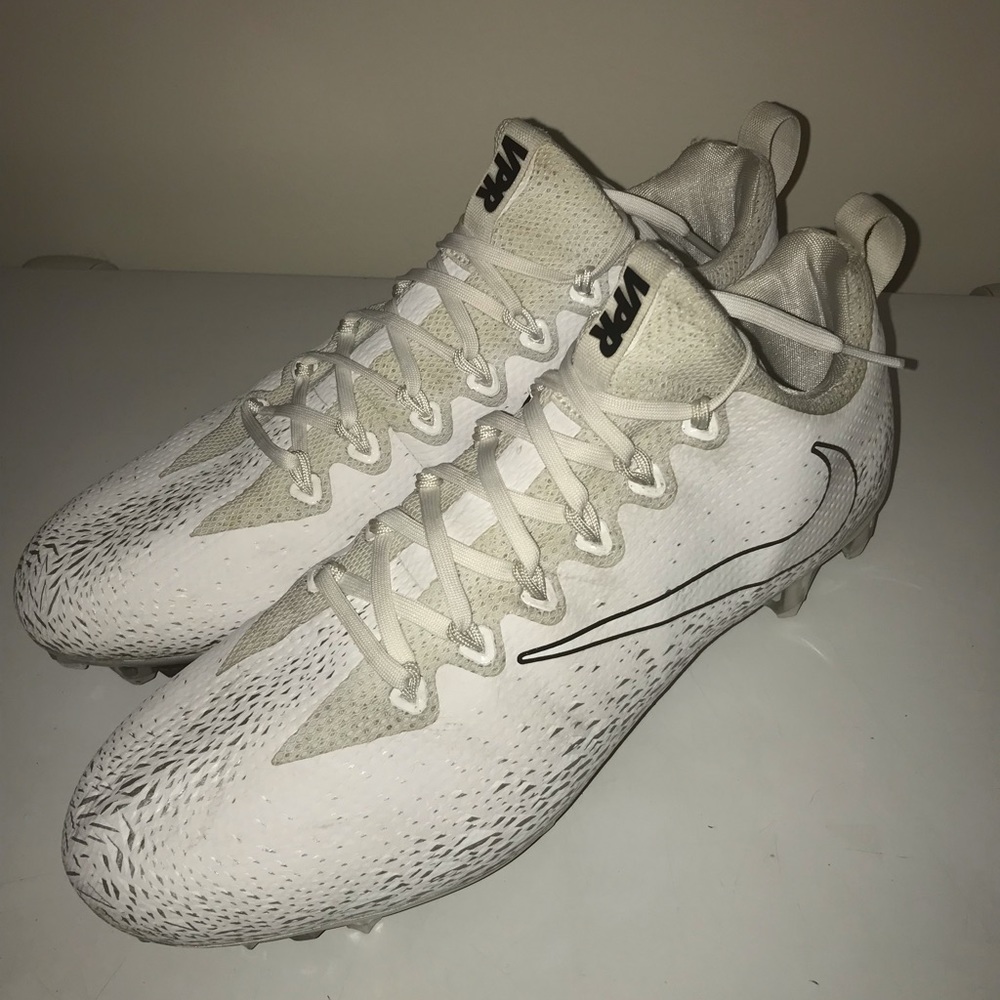 Nike Vapor Untouchable Pro Football Cleats